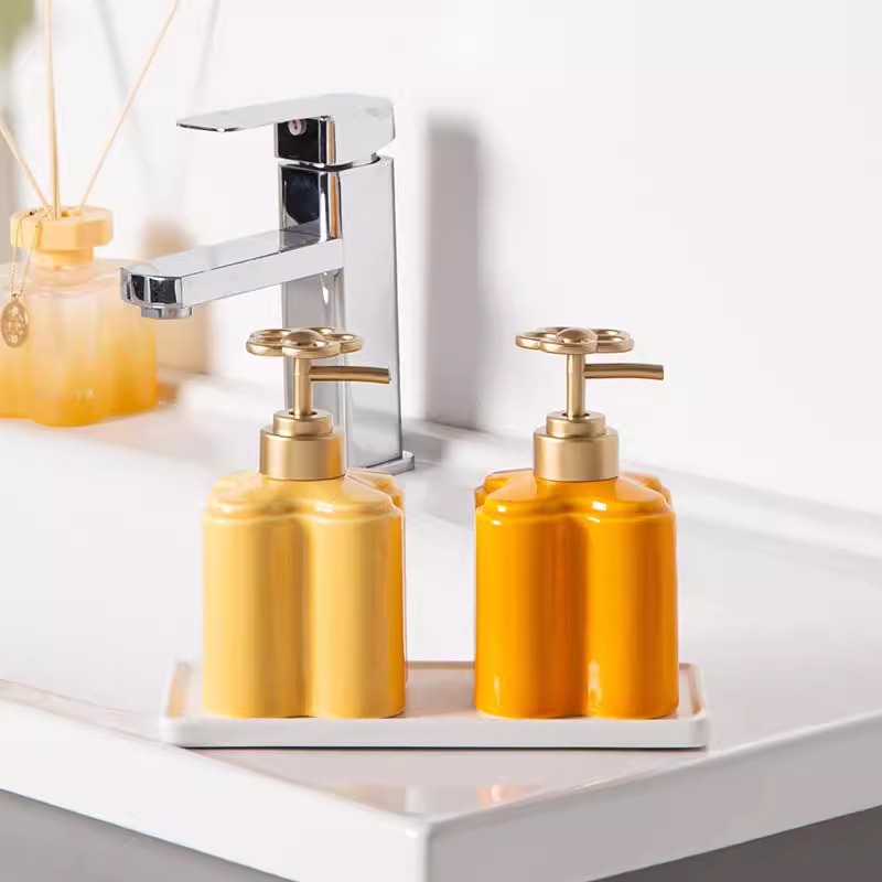 Modern Orange Floral Ceramic L - Zara Home Bathroom recension och pris